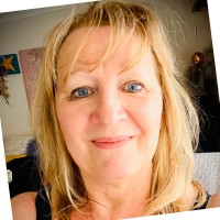 Denise Hampton