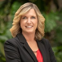 Beth Koufteros