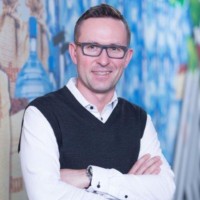 Paweł Stawujak