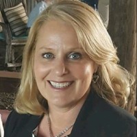 Linda Davis