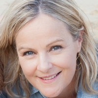 Joanna Perry