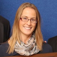 Anne Dubus