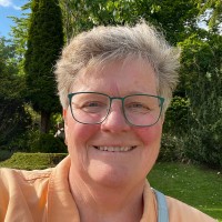 Helle S.