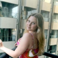 Nathalie Holst