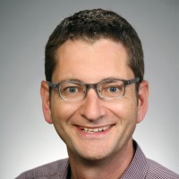 Wolfgang Kiefer