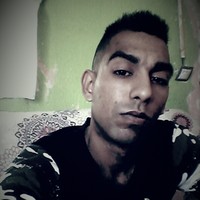 Gonzalo Flores