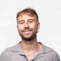 Derek Benedict