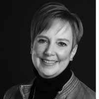 Denise Schoss, Phr
