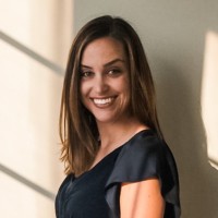 Kate Cruz, Mba