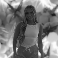 Amber Dixon