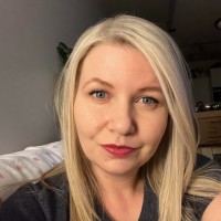 Angela Karsgaard