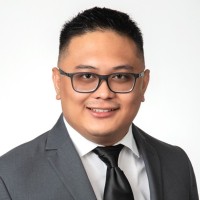 Raymund Boltron, Cfa