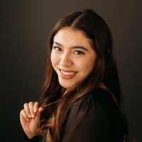 Elena Reyes