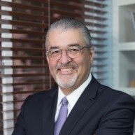 Julio Senior