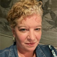 Vicki Jennings