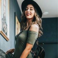 Mariana Flores