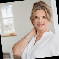 Elizabeth Young