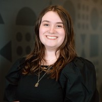 Lexi Vrieze, Well Ap