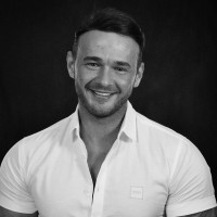 Simon Hallett-Brown