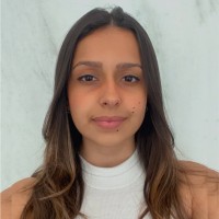 Júlia Fiuza
