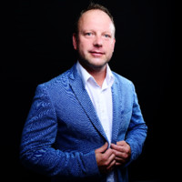 Andre' Postnikov