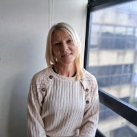 Lorraine McConnon
