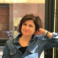 Elisabetta Debbia