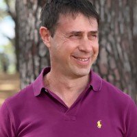 Simon Moss