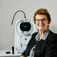 Robyn Guymer Am