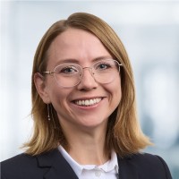 Lara Flörkemeier, Ll.M.