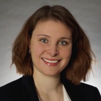 Dr. Laura Stopper