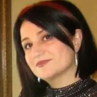 Farahnaz Roshanipour