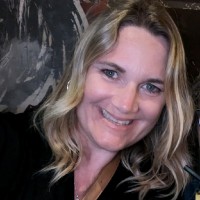 Angela Mills