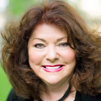 Corinne (Trg) Holzman