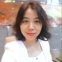 Laurie Huang