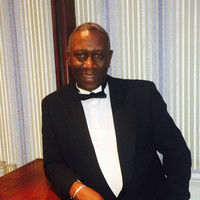 Dennis Henry