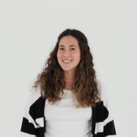 Maria Eduarda Oliveira