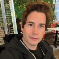 Ed Lara Salas