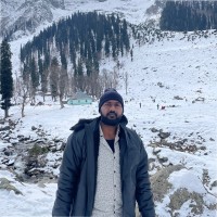 Arut Selvan M R