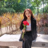 Iris Phan