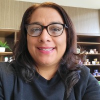 Zoila Mandujano