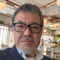 Shigeru Komatsuzaki