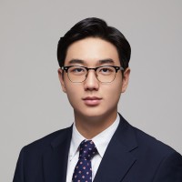 Kenneth Lee