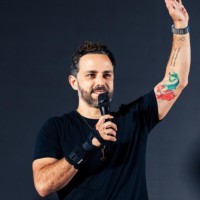 Thiago GodoyThiago Godoy is an Influencer