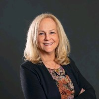 Suzanne Mcaree, Ms