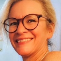 Angela Murray