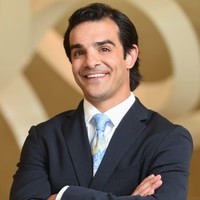 Maakan Taghizadeh, MD