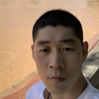 成伟龙