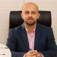 Ahmad V.Kashani