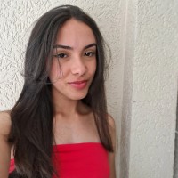 Mariane Gomes